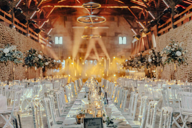 Organiser son mariage 17 chateau de Roquefeuille-decoration-salle-mariage